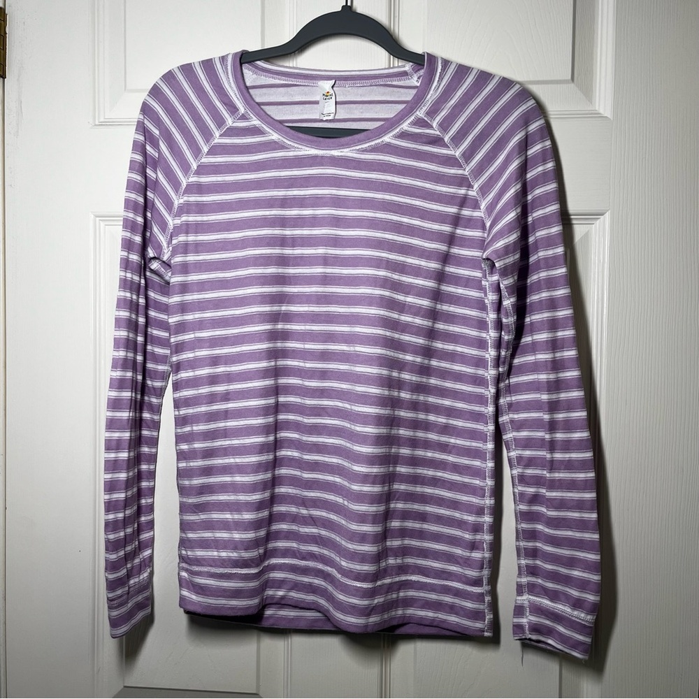 MARINE LAYER Reversible Raglan Lavender and White Striped Top Size Small